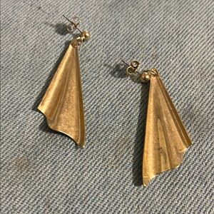 Elegant Gold Earrings